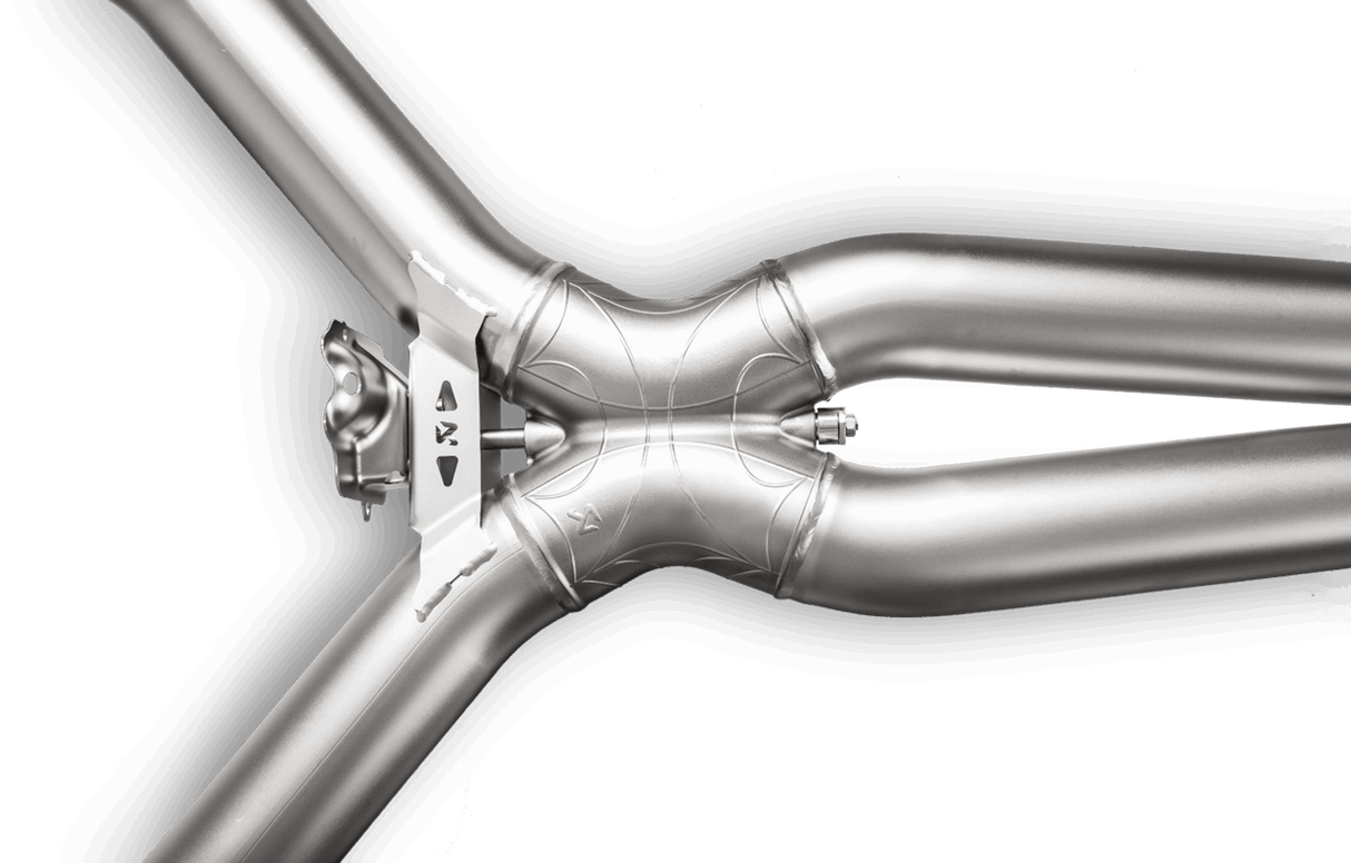 Mercedes C63(S) Coupé (C205) | Evolution Line (Titanium) Incl. Link Pipes