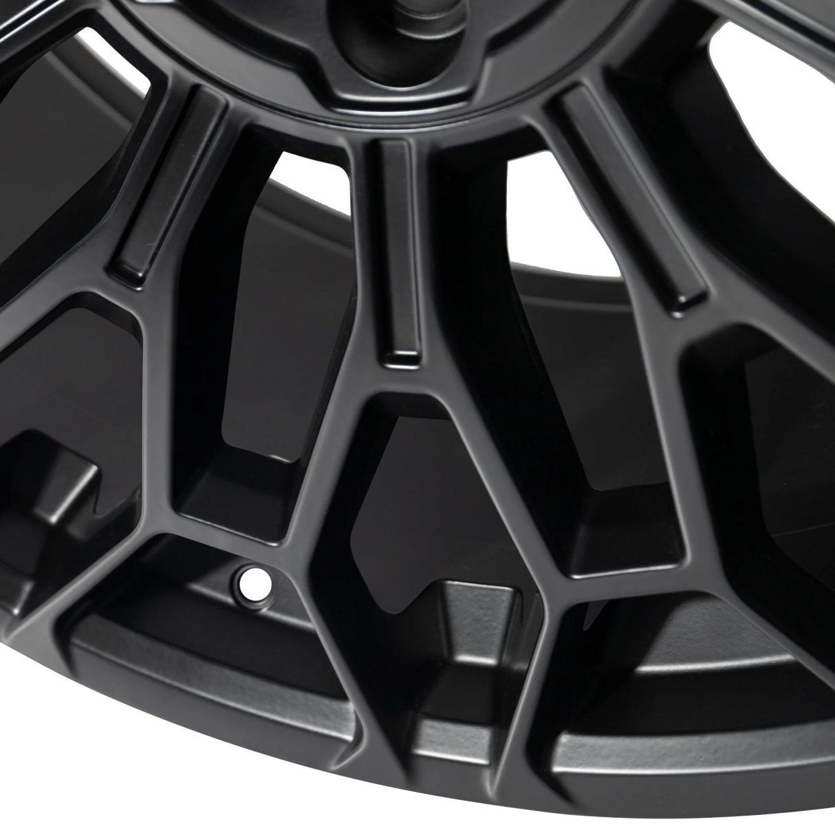 Urban Automotive | CAST WHEELS UC-6 24"