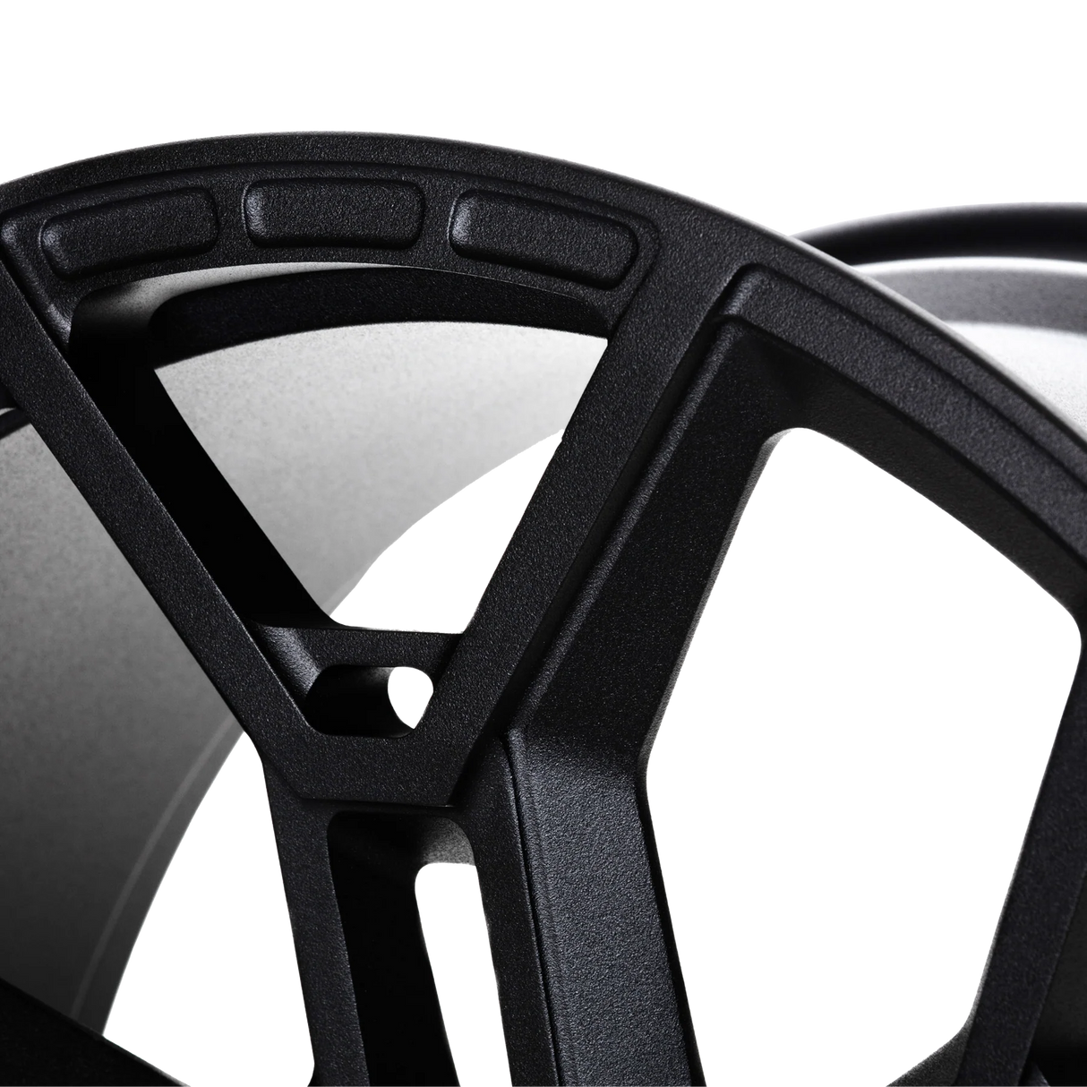 Urban Automotive | FORGED WHEELS UV-4 23"