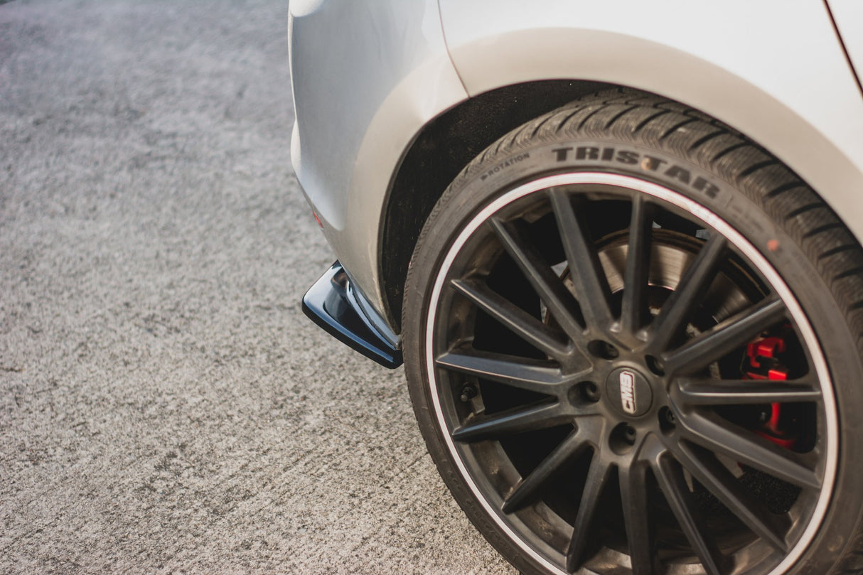MAXTON REAR SIDE SPLITTERS V.2 VW GOLF VII MK7 GTI