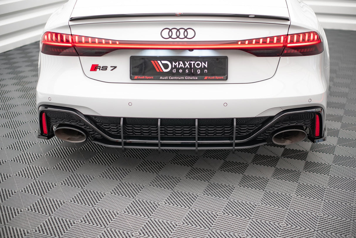 MAXTON STREET PRO REAR DIFFUSER AUDI RS7 C8 / RS6 C8