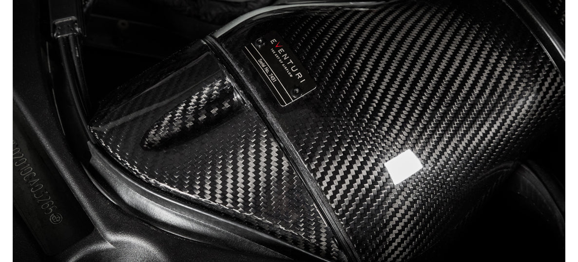 Eventuri BMW F9X M5/M8 Black Carbon intake with shrouds