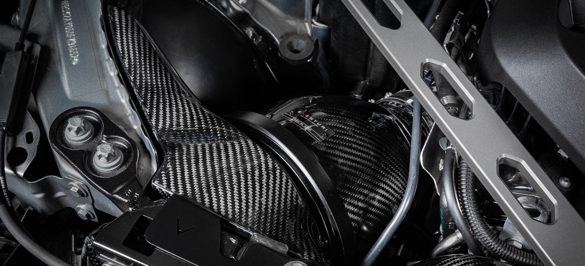 Eventuri BMW G8X M3/M4 Carbon Intake for all strut braces - Gloss Finish