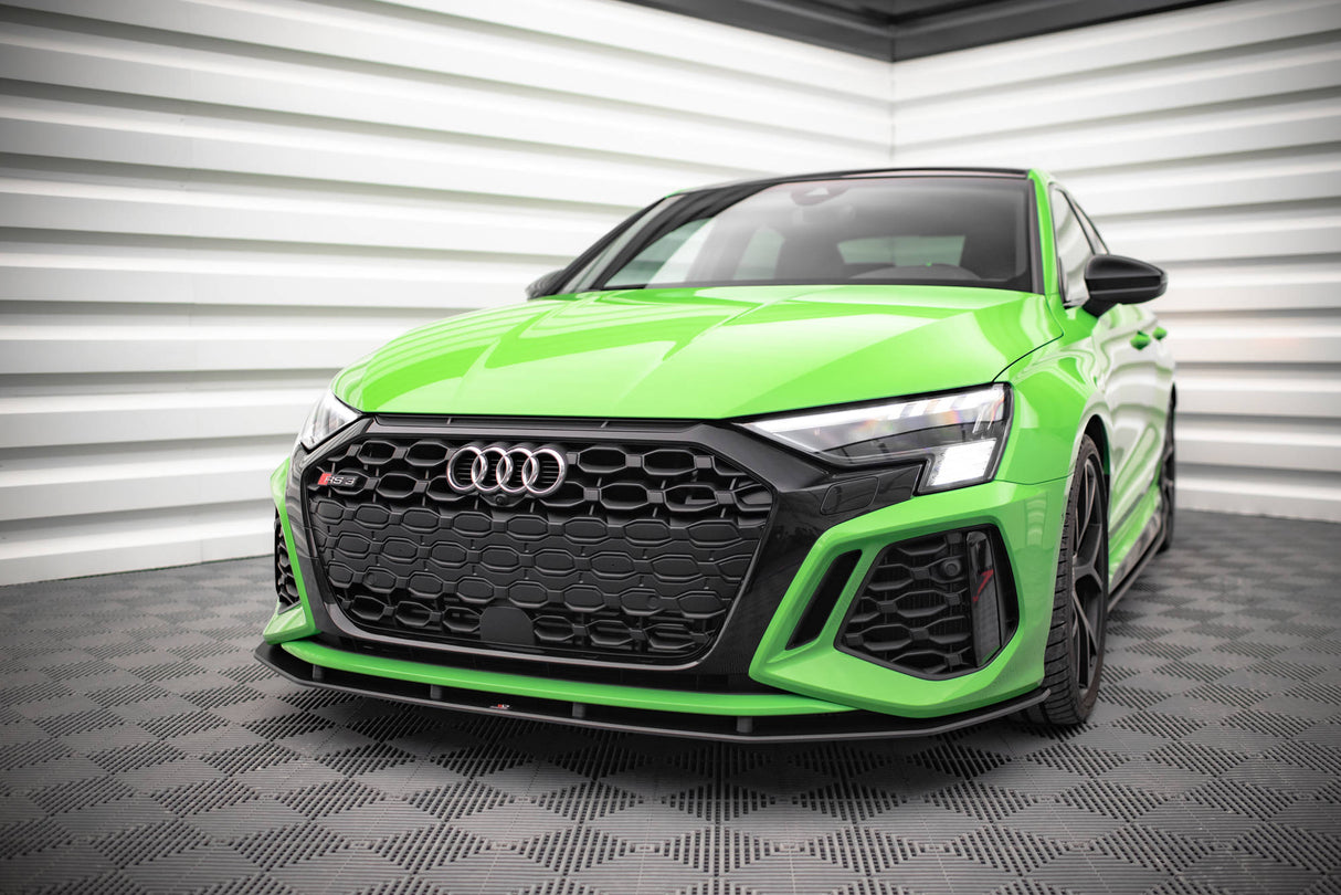 MAXTON STREET PRO FRONT SPLITTER AUDI RS3 8Y