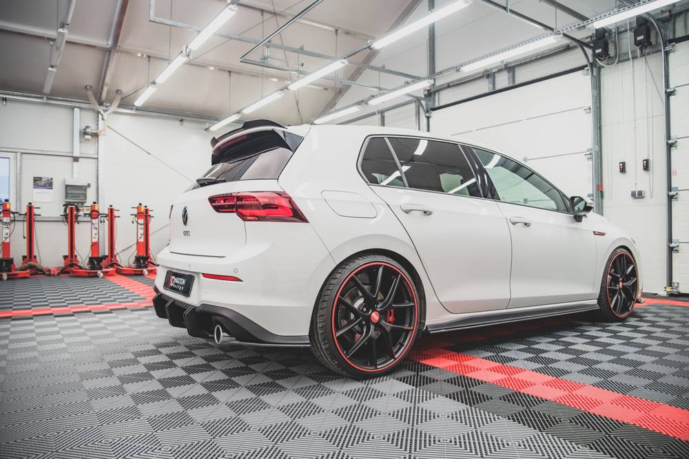 MAXTON RACING DURABILITY SIDE SKIRTS DIFFUSERS VOLKSWAGEN GOLF 8 GTI / GTI CLUBSPORT / R-LINE